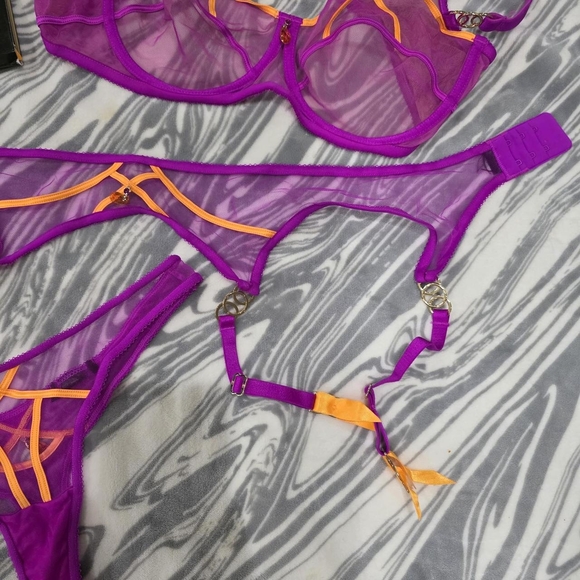 Honey Birdette Saskia purple and set with thigh highs. - Picture 3 of 7